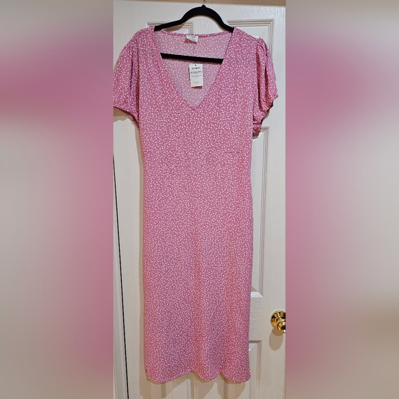 Cotton On Pink and White Floral Dress. Brand New With Tag. Size L. - Picture 2 of 6